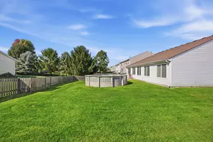 168 W Meadow Dr, Cortland, IL 60112 - Photo 27