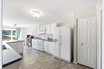 168 W Meadow Drive, Cortland, IL 60112 - Photo 13