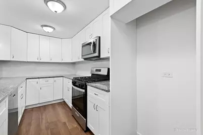 544 N Hainesville Road #1, Round Lake Park, IL 60073 - Photo 11