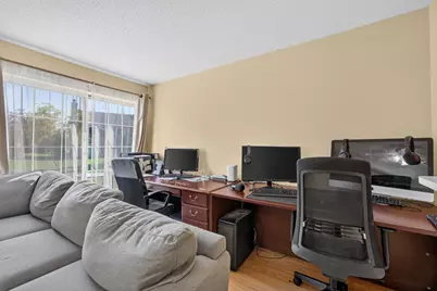 755 W Happfield Drive, Arlington Heights, IL 60004 - Photo 13
