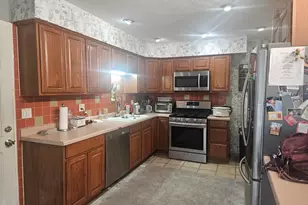 411 South St, West Dundee, IL 60118 - Photo 3