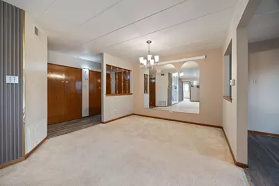 11021 S Theresa Circle #2D, Palos Hills, IL 60465 - Photo 7