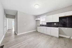 6318 S Fairfield Ave, Chicago, IL 60629 - Photo 13