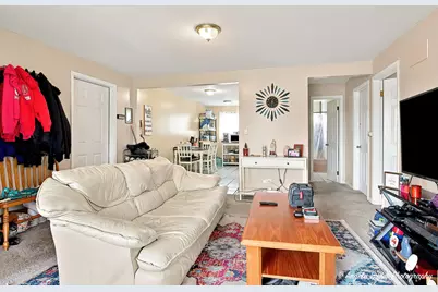 106 W State Road, Island Lake, IL 60042 - Photo 29