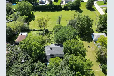 38121 N Lincoln Avenue, Beach Park, IL 60087 - Photo 5