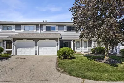 34015 White Oak Lane #50C, Gurnee, IL 60031 - Photo 1