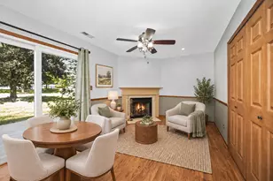 34015 White Oak Ln, Gurnee, IL 60031 - Photo 7