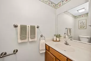 34015 White Oak Ln, Gurnee, IL 60031 - Photo 13
