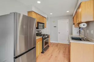 1546 Timber Trl, Wheaton, IL 60189 - Photo 5