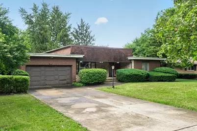 100 Forsythe Lane, Dekalb, IL 60115 - Photo 7
