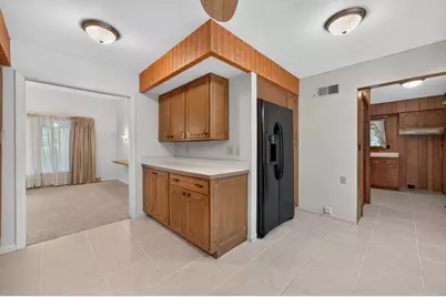 100 Forsythe Lane, Dekalb, IL 60115 - Photo 25