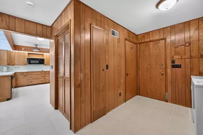 100 Forsythe Lane, Dekalb, IL 60115 - Photo 33