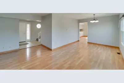 1008 Southbridge Lane, Schaumburg, IL 60194 - Photo 7
