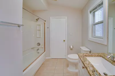 1008 Southbridge Lane, Schaumburg, IL 60194 - Photo 17
