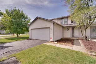 1008 Southbridge Ln, Schaumburg, IL 60194 - Photo 1