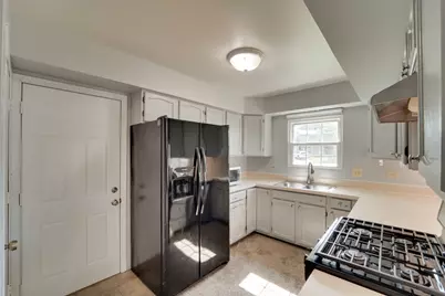1008 Southbridge Lane, Schaumburg, IL 60194 - Photo 9