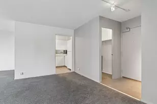 3550 N Lake Shore Dr, Chicago, IL 60657 - Photo 21