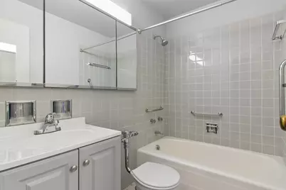 3550 N Lake Shore Drive #820, Chicago, IL 60657 - Photo 29