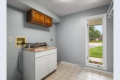6022 Fireside Drive, Rockford, IL 61114 - Photo 15