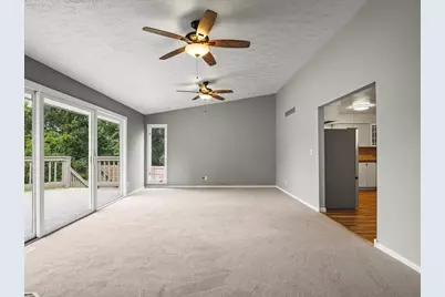 6022 Fireside Drive, Rockford, IL 61114 - Photo 9