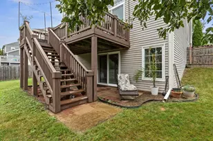 271 Fairhaven Dr, Saint Charles, IL 60175 - Photo 33
