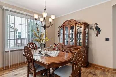 271 Fairhaven Drive, Saint Charles, IL 60175 - Photo 9