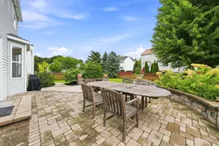 995 Christine Ln, Antioch, IL 60002 - Photo 35