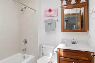 130 N Buckingham Dr, Sugar Grove, IL 60554 - Photo 19