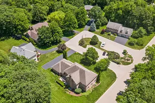 130 N Buckingham Dr, Sugar Grove, IL 60554 - Photo 31