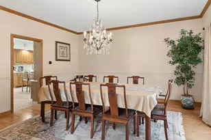 130 N Buckingham Dr, Sugar Grove, IL 60554 - Photo 13