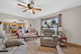 706 Country Squire Ct, Morris, IL 60450 - Photo 7