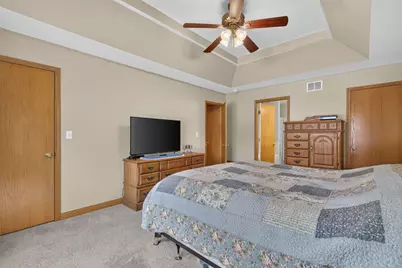 706 Country Squire Court, Morris, IL 60450 - Photo 19