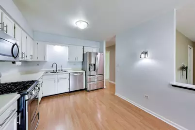 2172 N Queensburg Lane, Palatine, IL 60074 - Photo 11