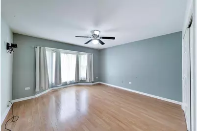 2172 N Queensburg Lane, Palatine, IL 60074 - Photo 13