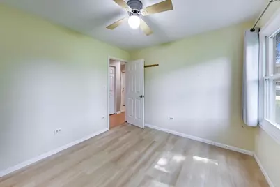 2172 N Queensburg Lane, Palatine, IL 60074 - Photo 17
