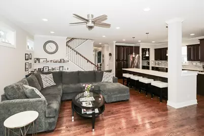 315 W Franklin Street, Wheaton, IL 60187 - Photo 17