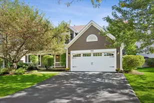 789 Warwick Ln, Lake Zurich, IL 60047 - Photo 1