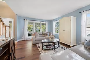 789 Warwick Ln, Lake Zurich, IL 60047 - Photo 7