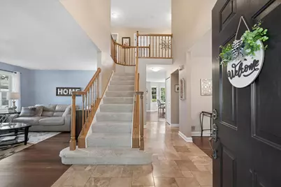 789 Warwick Lane, Lake Zurich, IL 60047 - Photo 5