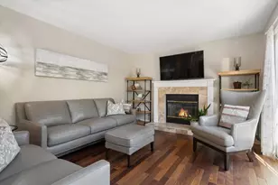 789 Warwick Ln, Lake Zurich, IL 60047 - Photo 15