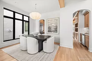2214 W Oakdale Ave, Chicago, IL 60618 - Photo 5