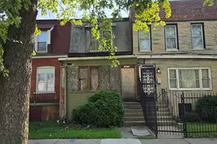 10619 S Champlain Ave, Chicago, IL 60628 - Photo 1