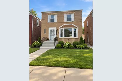 10048 S Rhodes Avenue, Chicago, IL 60628 - Photo 1