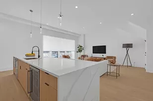 505 W Elm St, Chicago, IL 60610 - Photo 13
