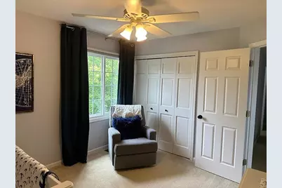 39W832 Carl Sandburg Road, Saint Charles, IL 60175 - Photo 27