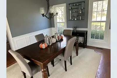 39W832 Carl Sandburg Road, Saint Charles, IL 60175 - Photo 7