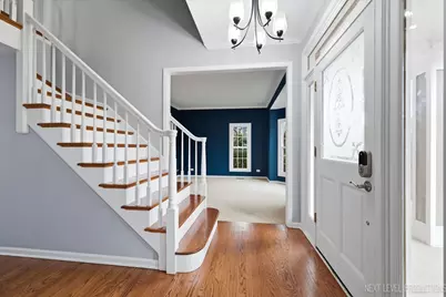 39W832 Carl Sandburg Road, Saint Charles, IL 60175 - Photo 3
