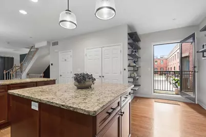 1192 Clarence Avenue #18, Oak Park, IL 60304 - Photo 11