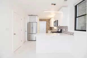 1101 N Christiana Ave, Chicago, IL 60651 - Photo 9