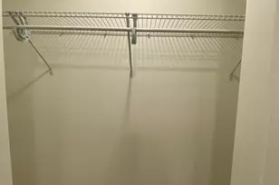 2925 N Sacramento Ave, Chicago, IL 60618 - Photo 15